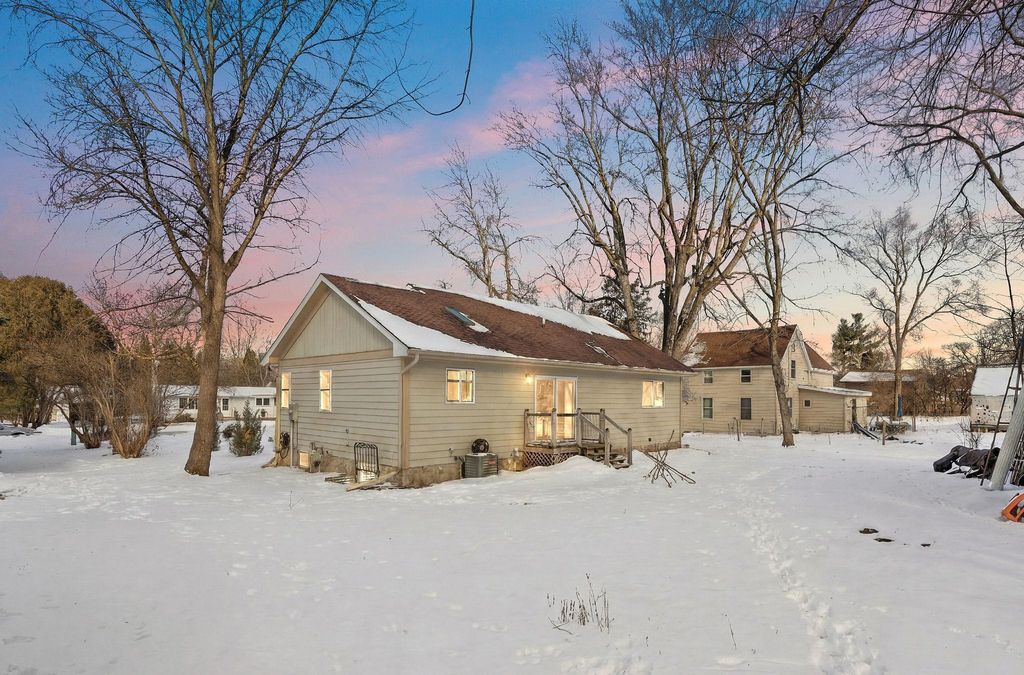 Photo of 530 E 6th Street, New Richmond, WI 54017 (MLS # 7014683)