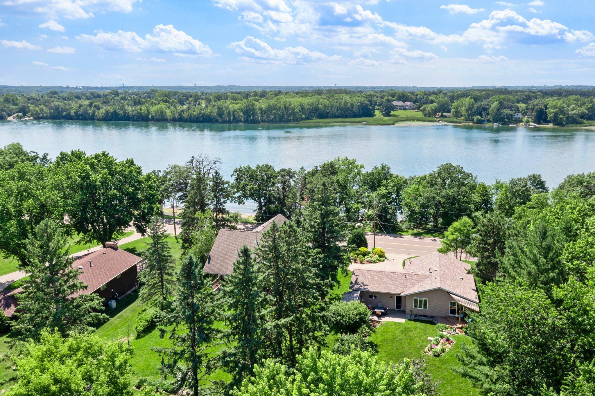 2929 Lake Elmo Avenue N