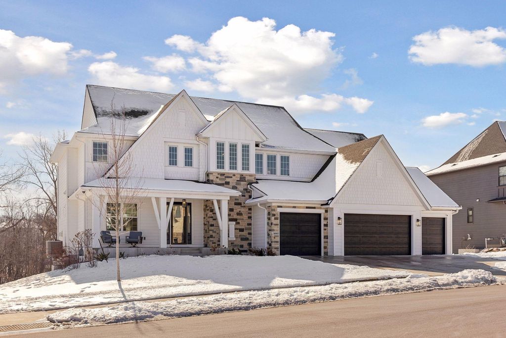 Photo of 16865 46th Avenue N, Plymouth, MN 55446 (MLS # 7054318)