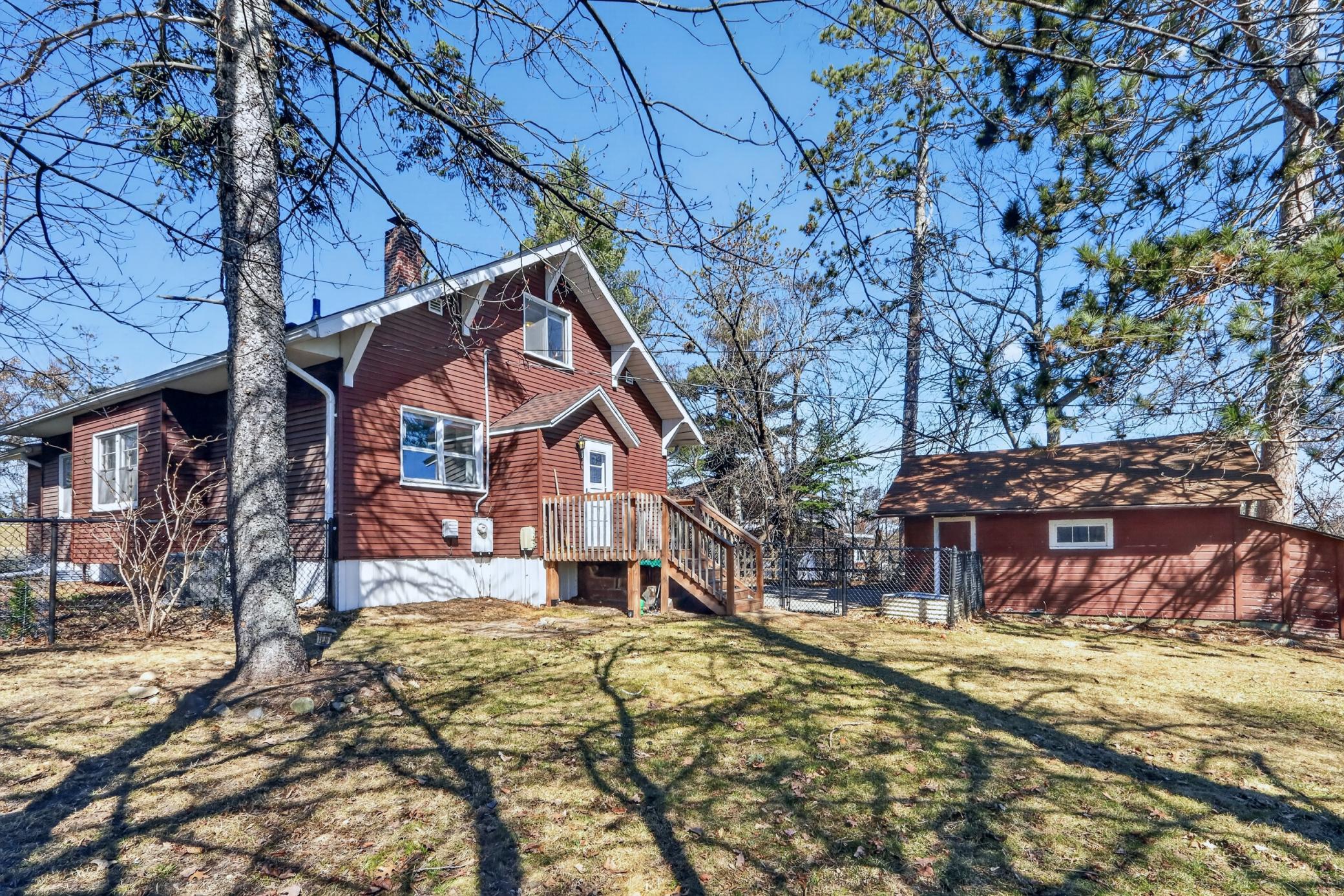 116 S Pokegama Avenue