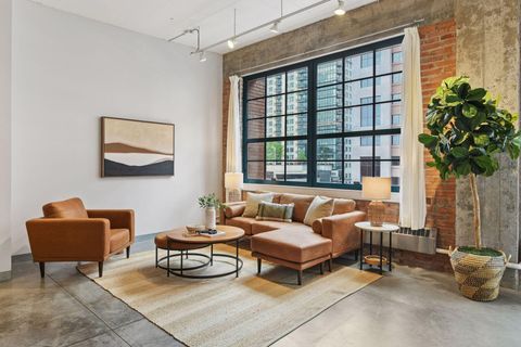 250 Park Avenue 606 Minneapolis MN 55415