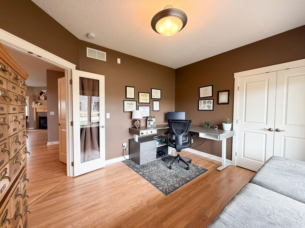 Photo of 4101 Stone Point Drive NE, Rochester, MN 55906 (MLS # 7019046)