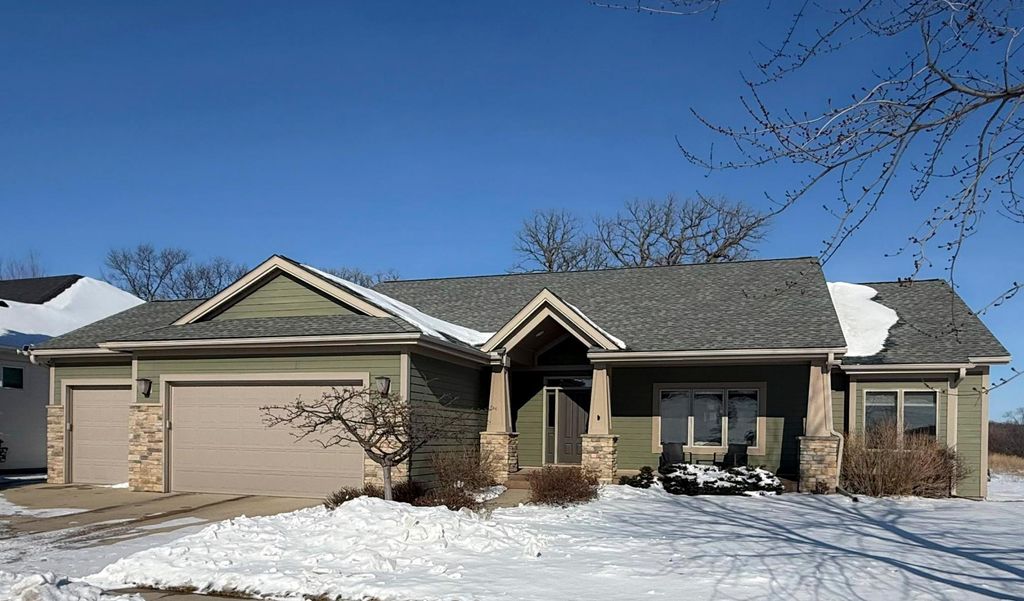 Photo of 4101 Stone Point Drive NE, Rochester, MN 55906 (MLS # 7019046)