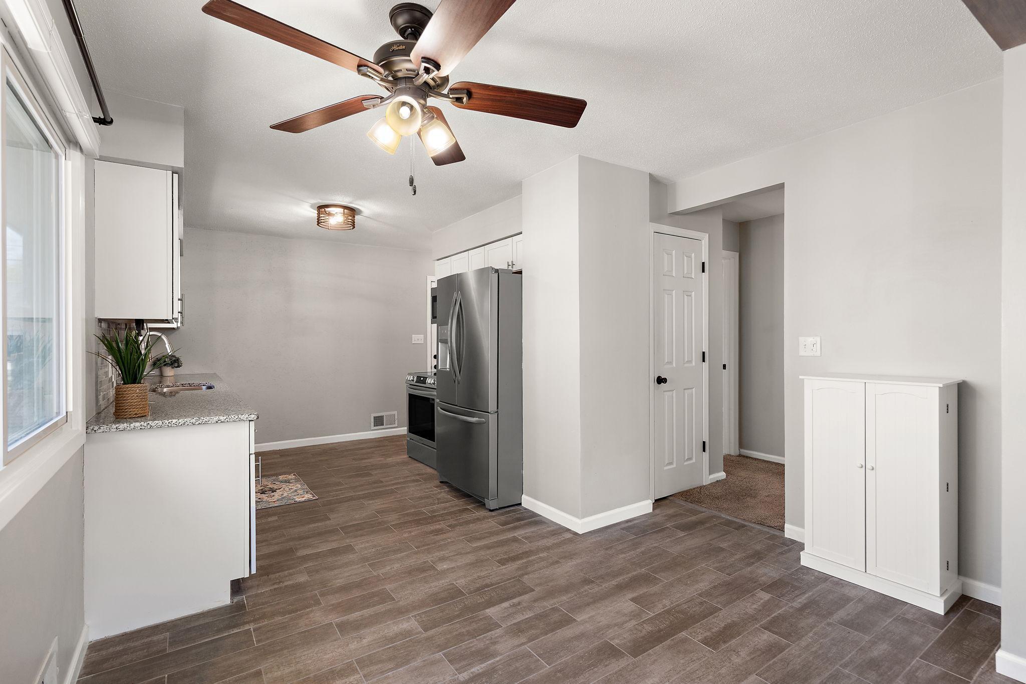 264 Curtice Street W