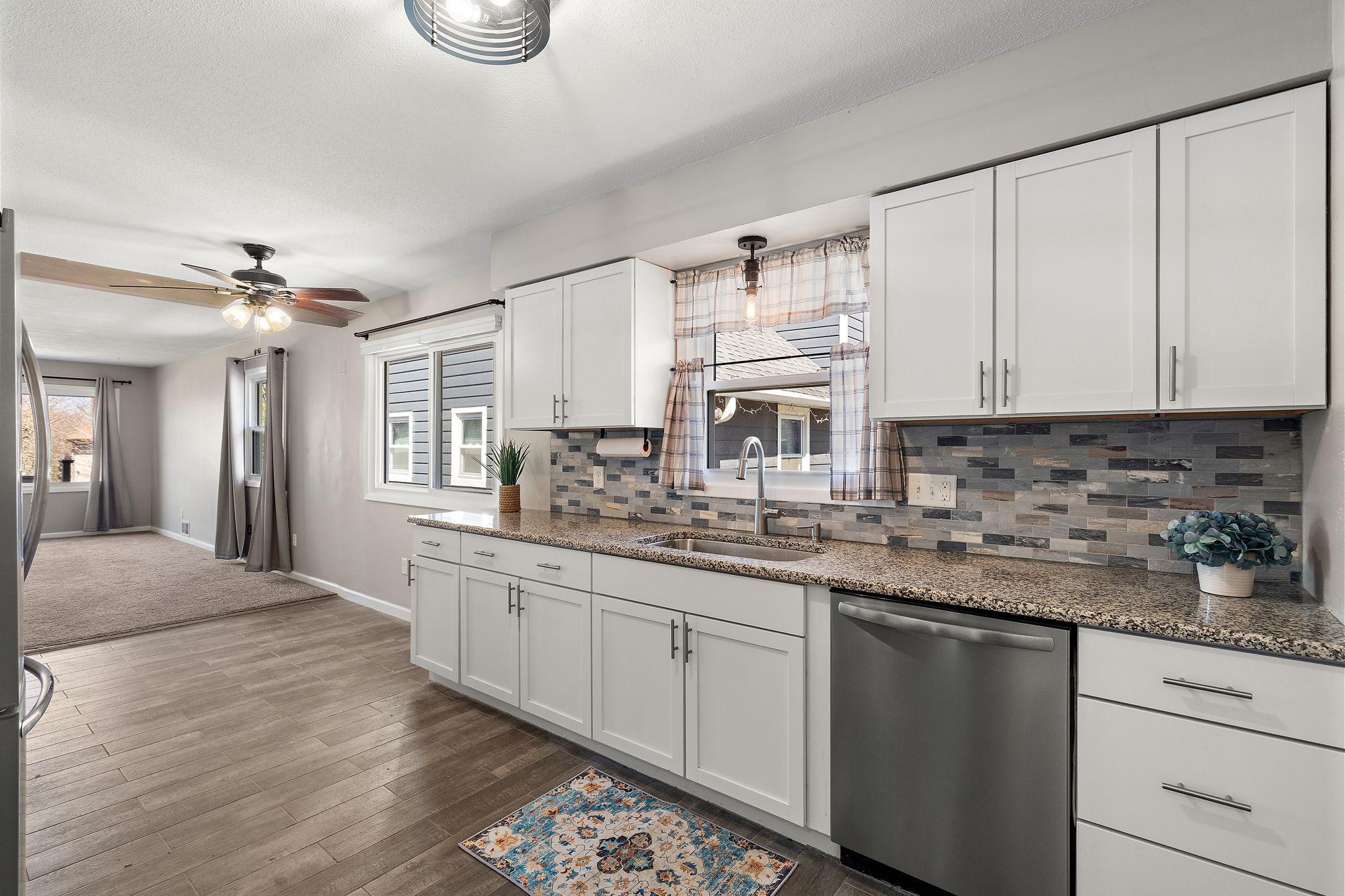 264 Curtice Street W