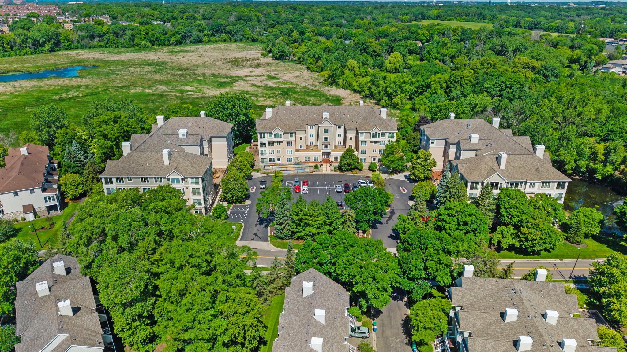 11460 Fairfield Road W 103