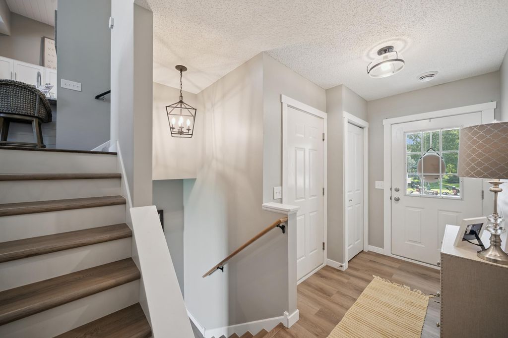 Photo of 6866 Christian Curve, Woodbury, MN 55125 (MLS # 7008086)