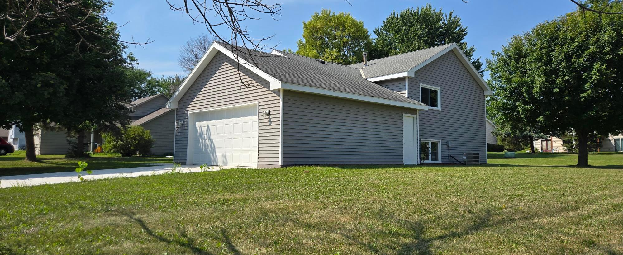 524 Wood Way
