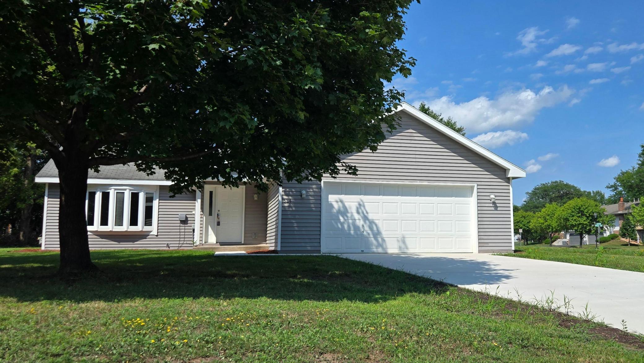 524 Wood Way