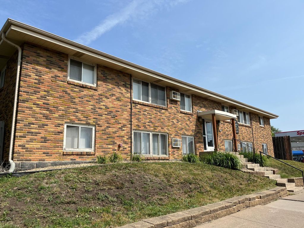 Photo of 1145 7th Street W, Saint Paul, MN 55102 (MLS # 7024561)