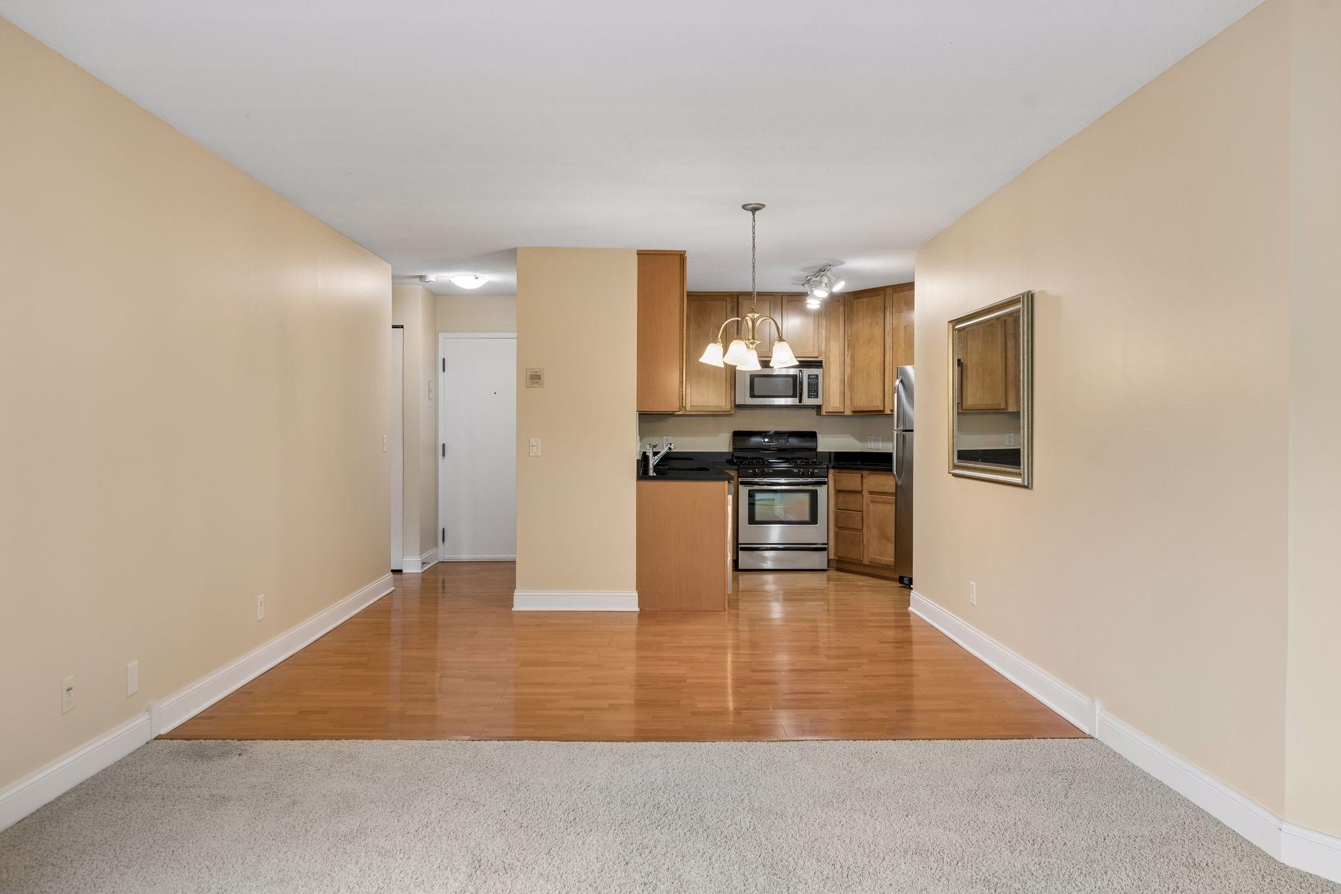 3540 Hennepin Avenue 316