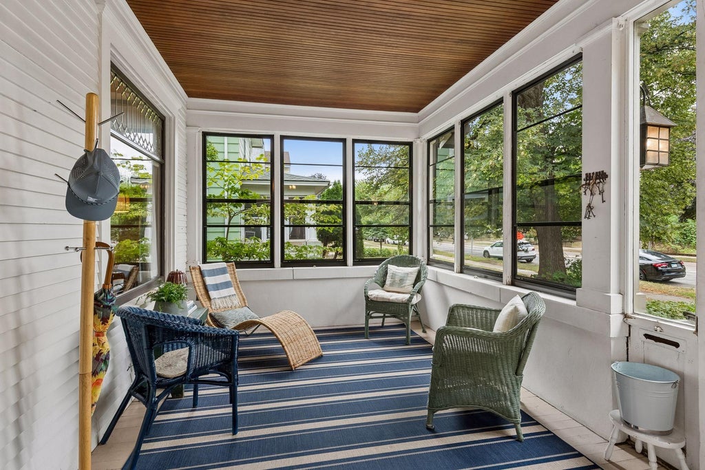 Photo of 3223 Blaisdell Avenue, Minneapolis, MN 55408 (MLS # 7137750)