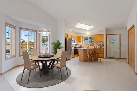 745 Sterling Court Mahtomedi MN 55115