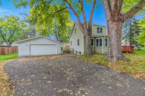 2535 3rd Avenue E North Saint Paul MN 55109