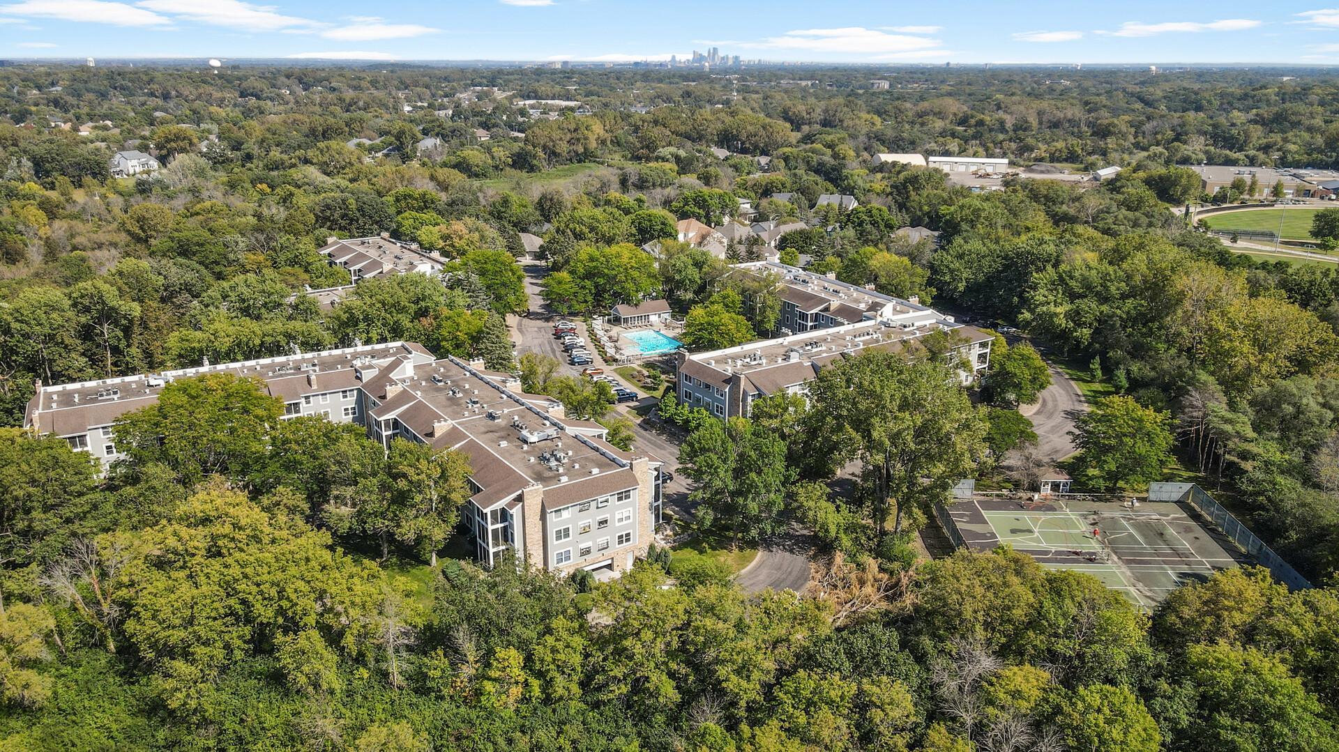 3020 Saint Albans Mill Road 105