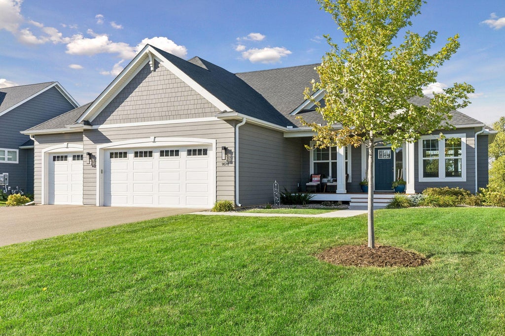 Photo of 9578 8th Street N, Lake Elmo, MN 55042 (MLS # 7140014)