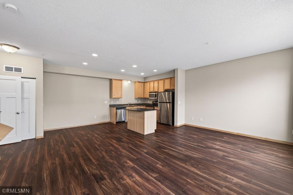 Photo of 11688 84th Avenue N, Maple Grove, MN 55369 (MLS # 7049183)