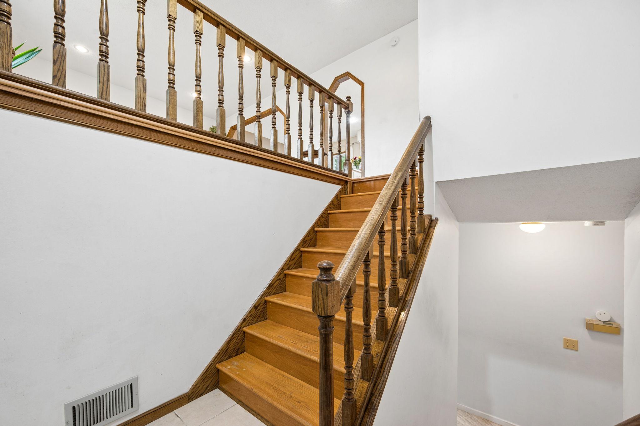 1602 Daisy Court