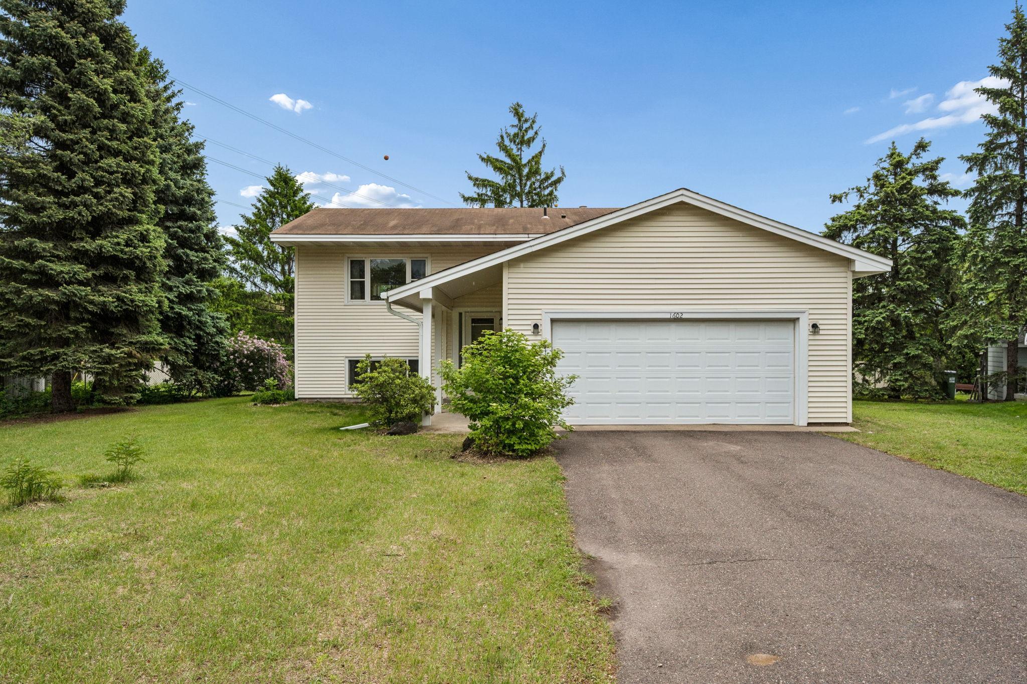 1602 Daisy Court