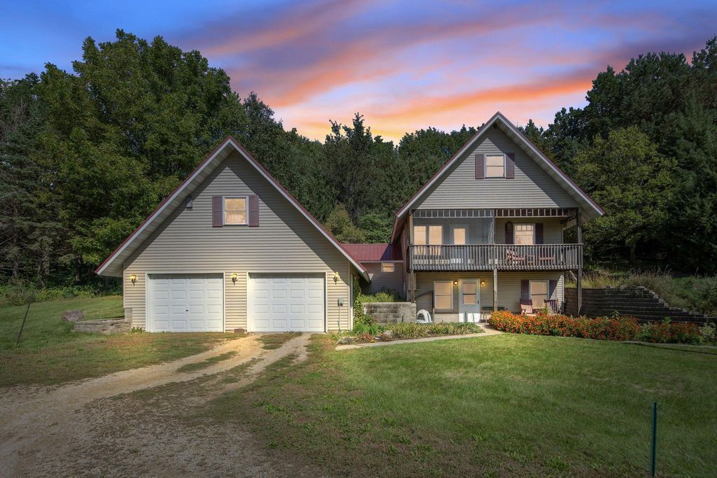 Photo of 41912 205th Avenue, Le Center, MN 56057 (MLS # 7021689)