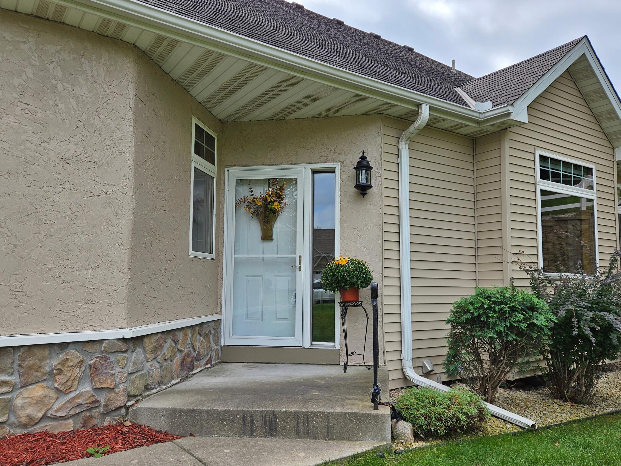 13954 Shoreside Circle