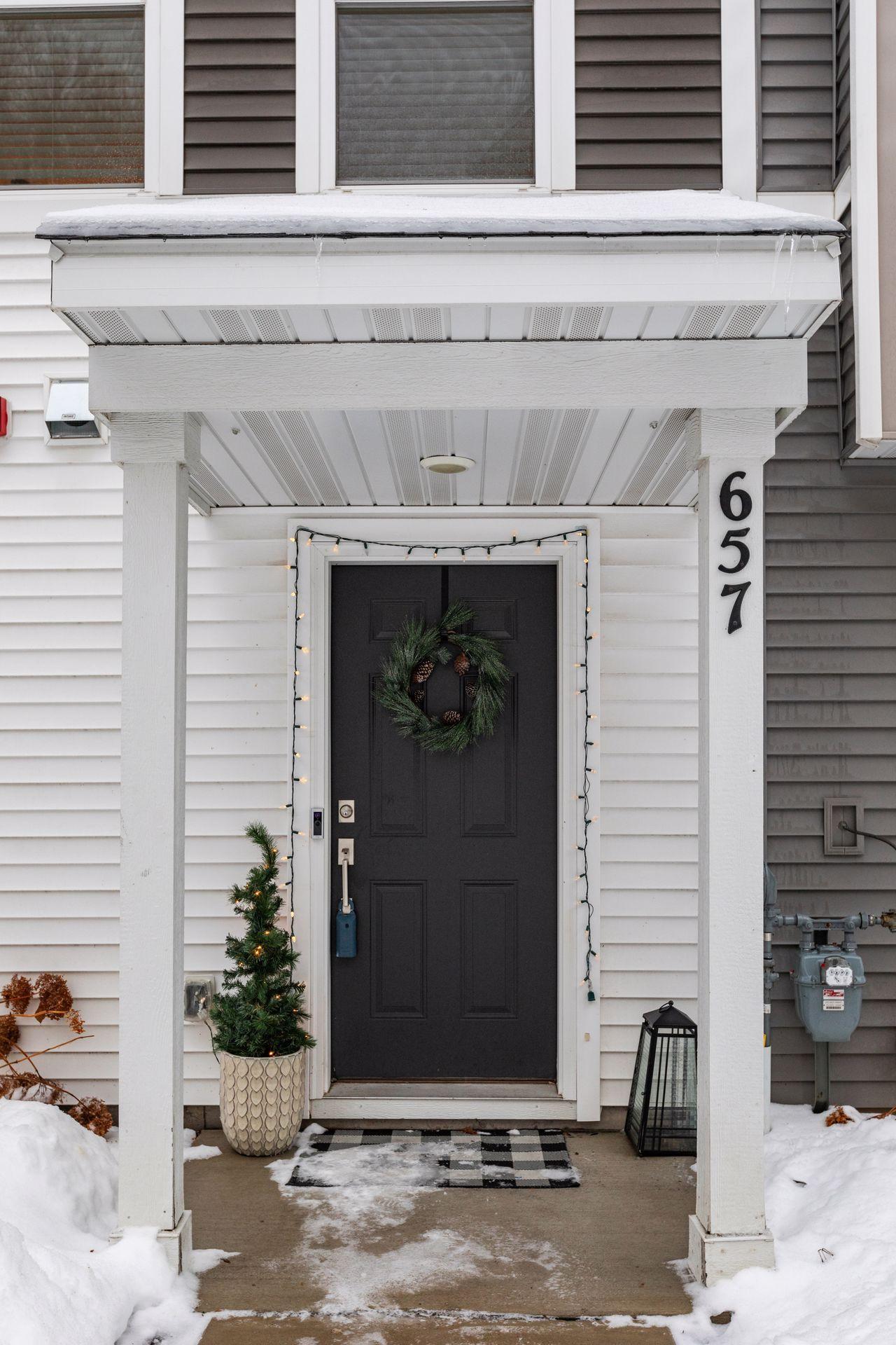 657 Village Drive 03