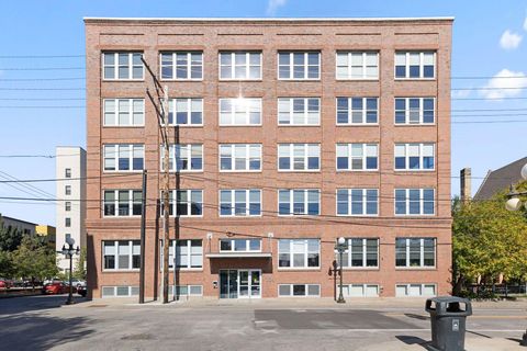 225 9th Street E 409 Saint Paul MN 55101