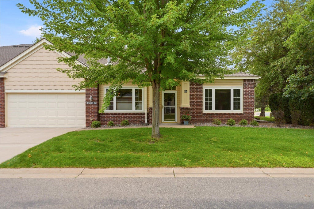 Photo of 12007 Vermillion Street NE #D, Blaine, MN 55449 (MLS # 7132838)