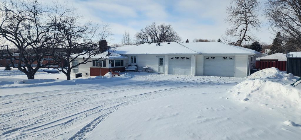 Photo of 420 James Street, Detroit Lakes, MN 56501 (MLS # 7015063)