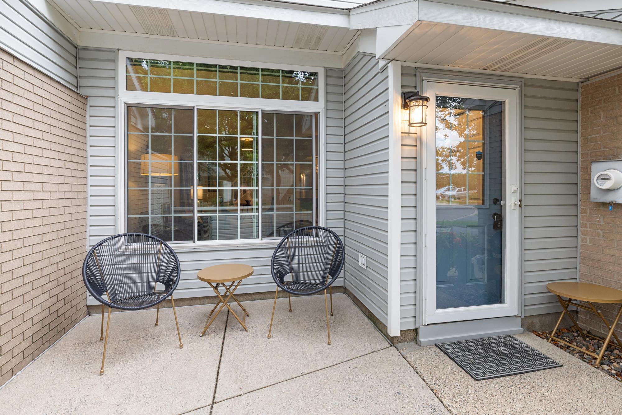 534 Lovell Avenue 6