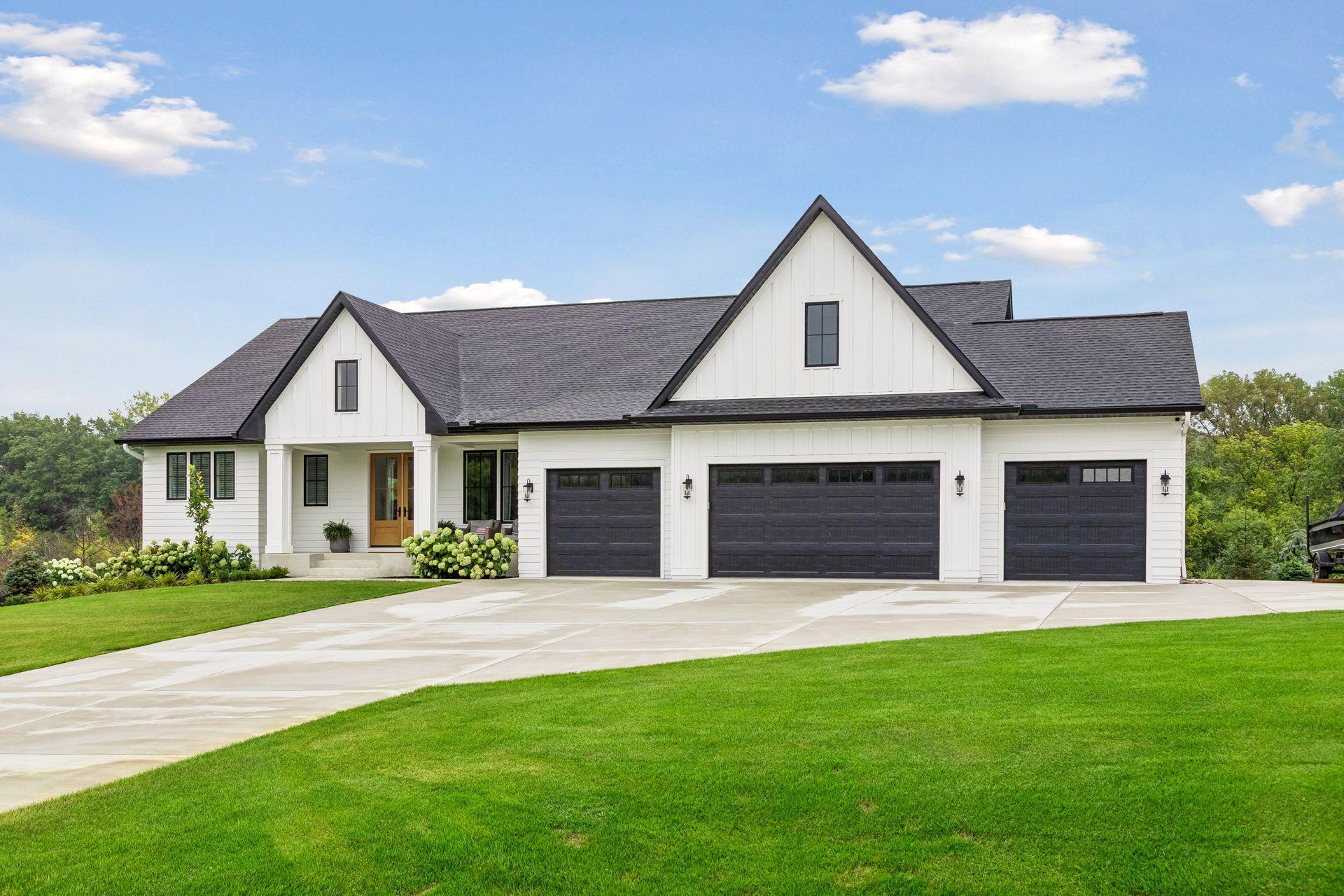 9763 Frontier Lane