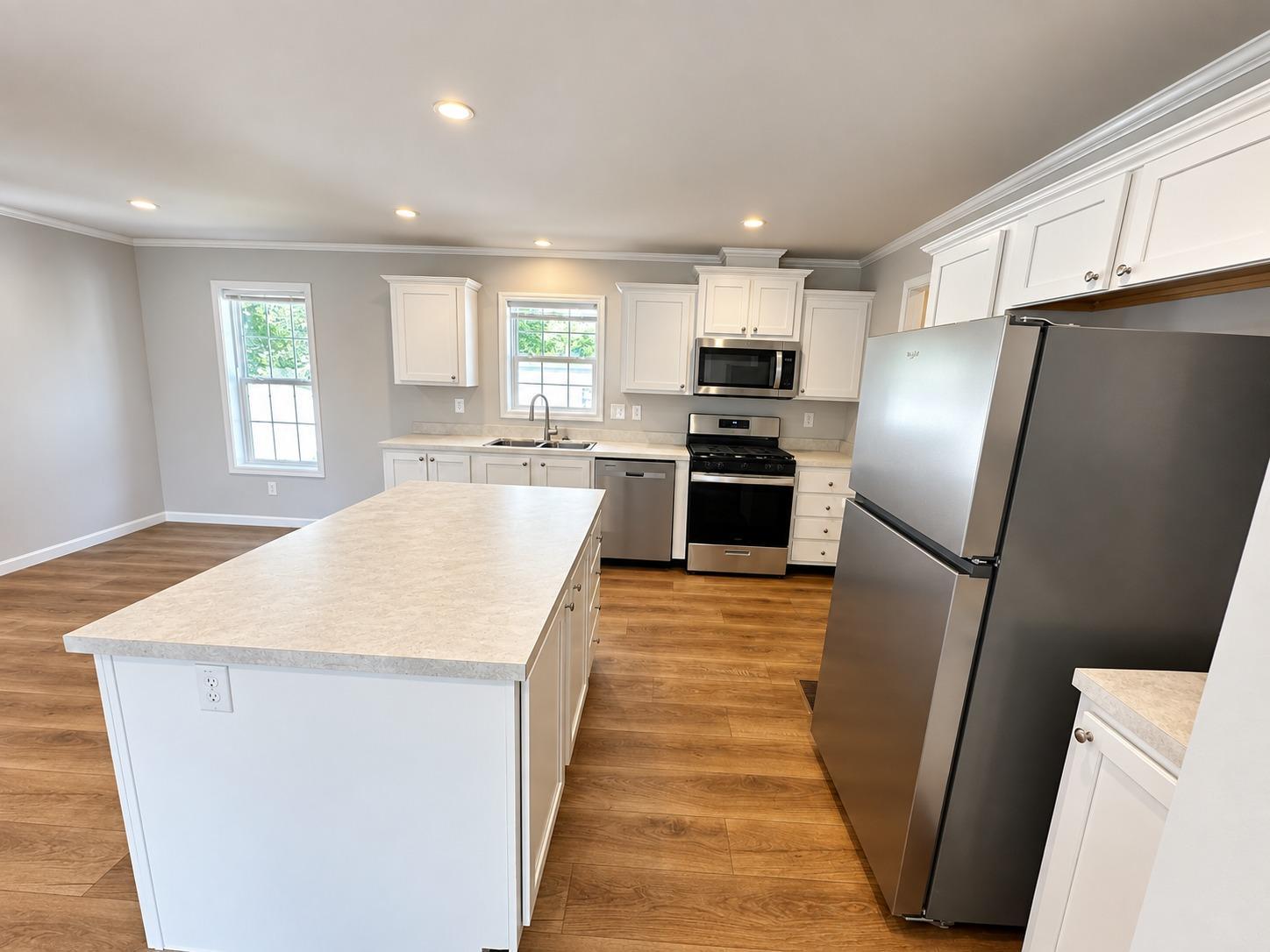 215 N Mckay Avenue 2