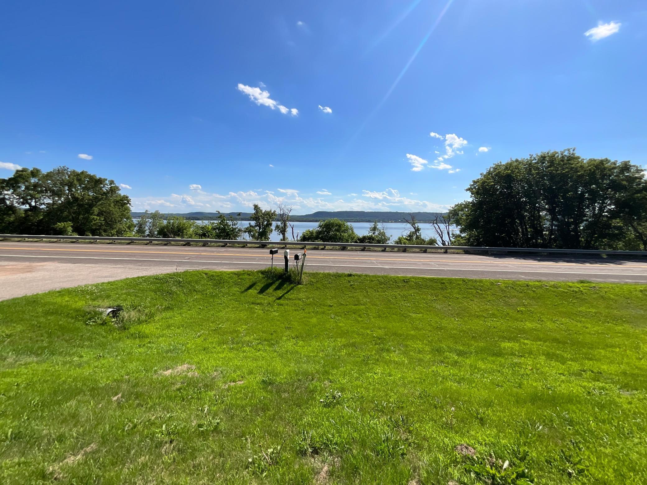 W12414 State Highway 35