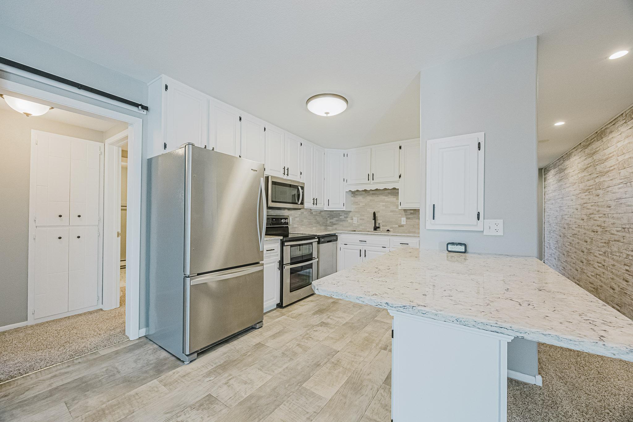 315 Park Lake Boulevard 414