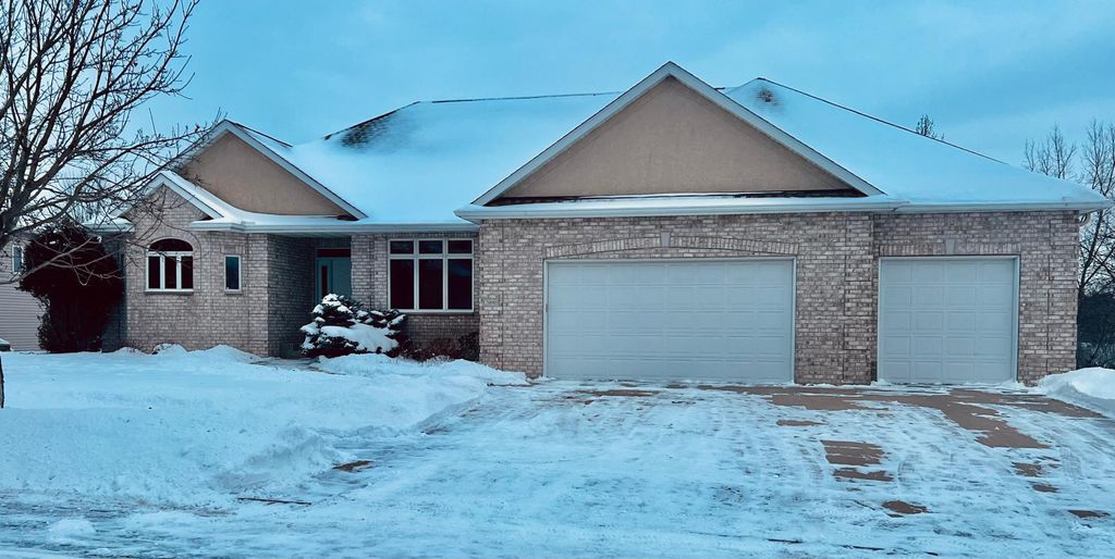 Photo of 2090 Jade Lane NE, Rochester, MN 55906 (MLS # 6824205)