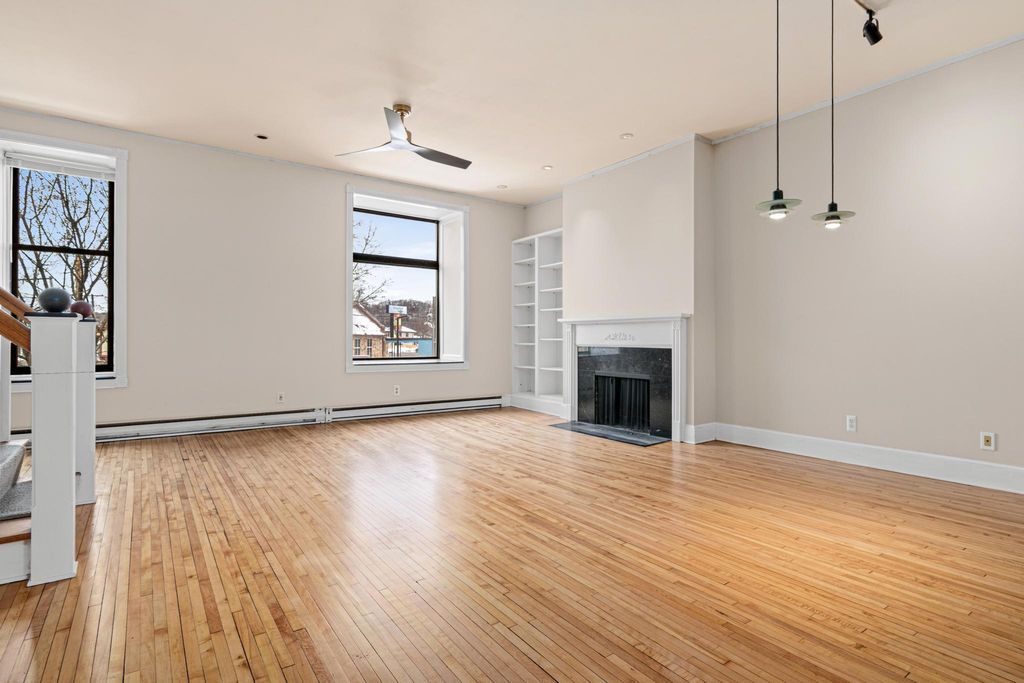 Photo of 240 1/2 Western Avenue S #G2, Saint Paul, MN 55102 (MLS # 7039431)