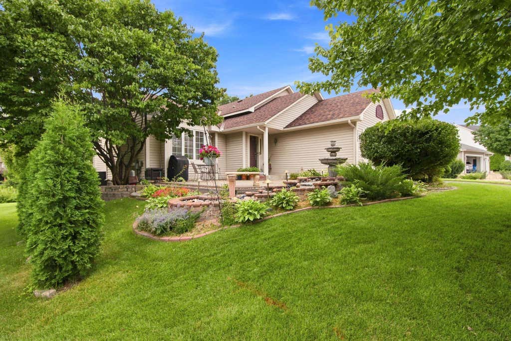 Photo of 2003 Ponds Way, Shakopee, MN 55379 (MLS # 7123889)