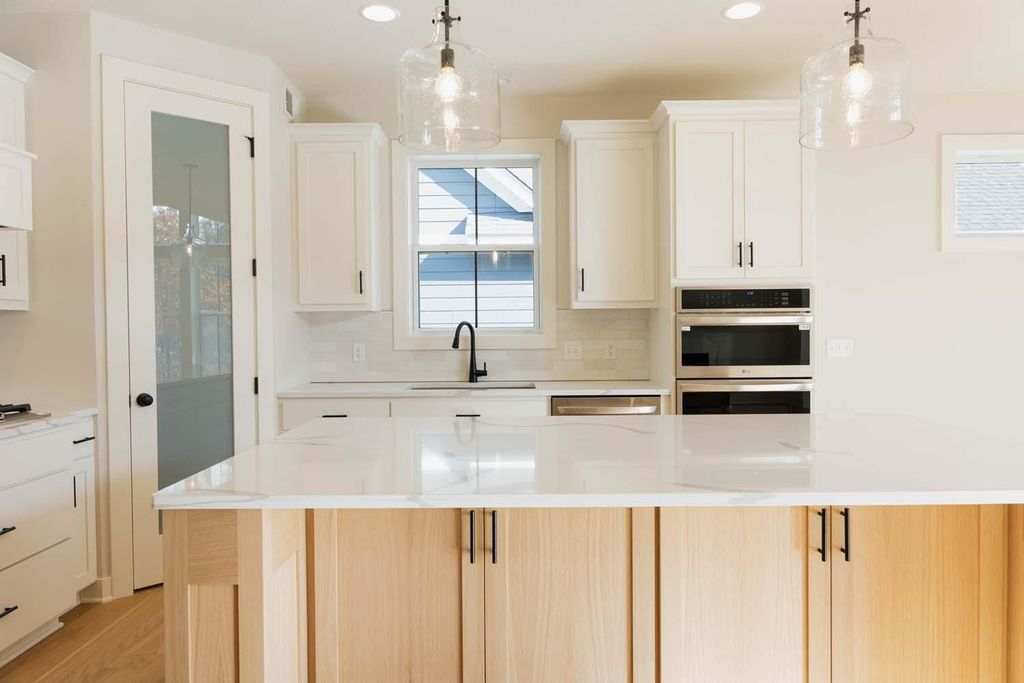Photo of 4056 NE Osprey Ct, Prior Lake, MN 55372 (MLS # 7075598)