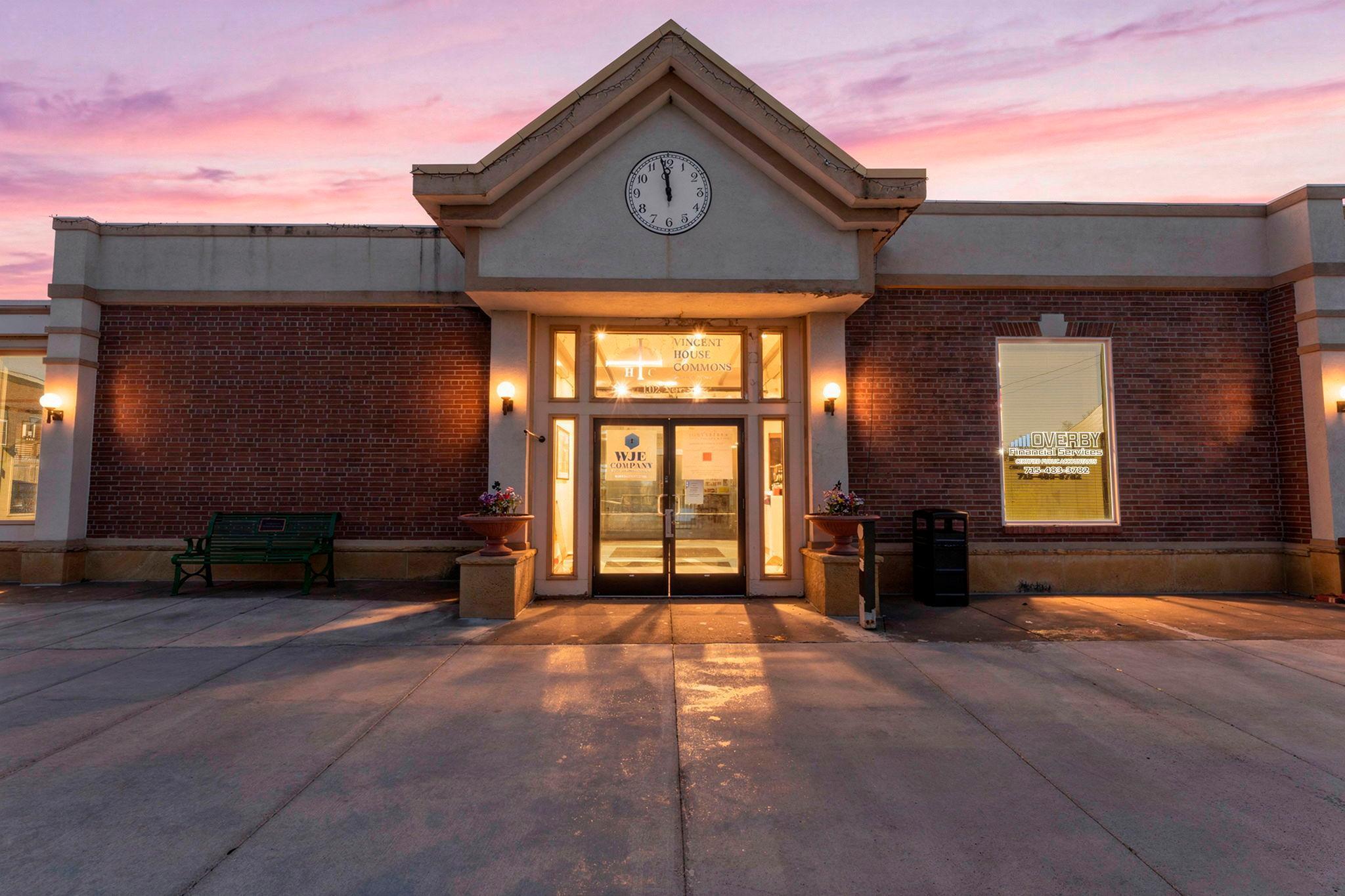 Photo 1 of 62 — 102/106 N Washington Street, Saint Croix Falls, WI 54024