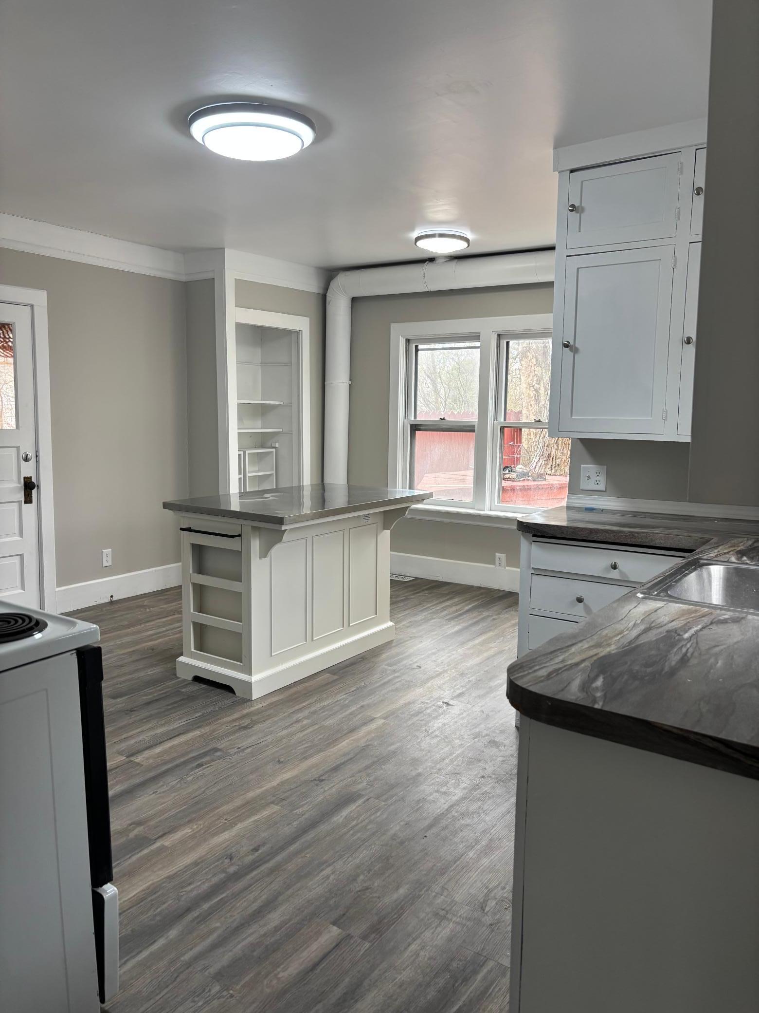 718 4th Street N