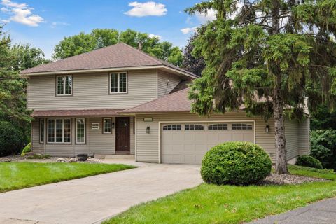 14650 40th Place N Plymouth MN 55446