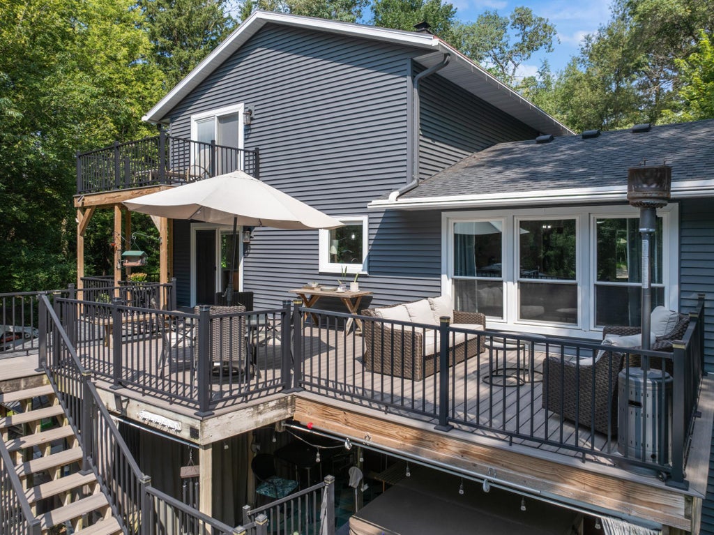 Photo of 6813 Woodbine Court SE, Rochester, MN 55904 (MLS # 7122514)