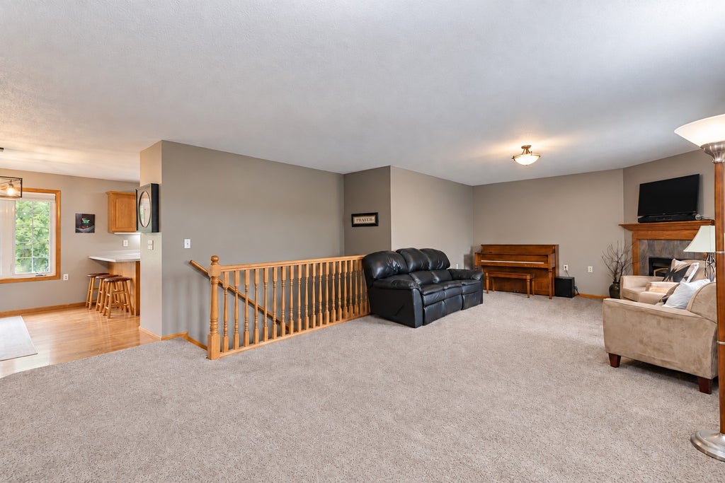 Photo of 111 Loraine Drive, Lake Crystal, MN 56055 (MLS # 7146491)
