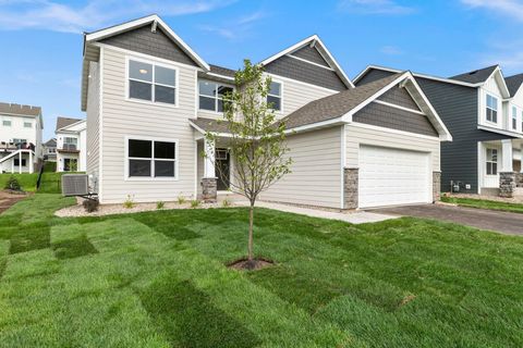 7465 Agate Trail Inver Grove Heights MN 55077