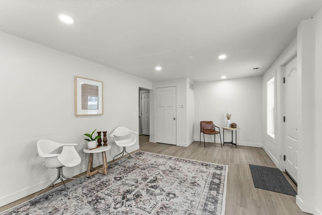 Photo of 501 W Baker Street, Arlington, MN 55307 (MLS # 7038380)