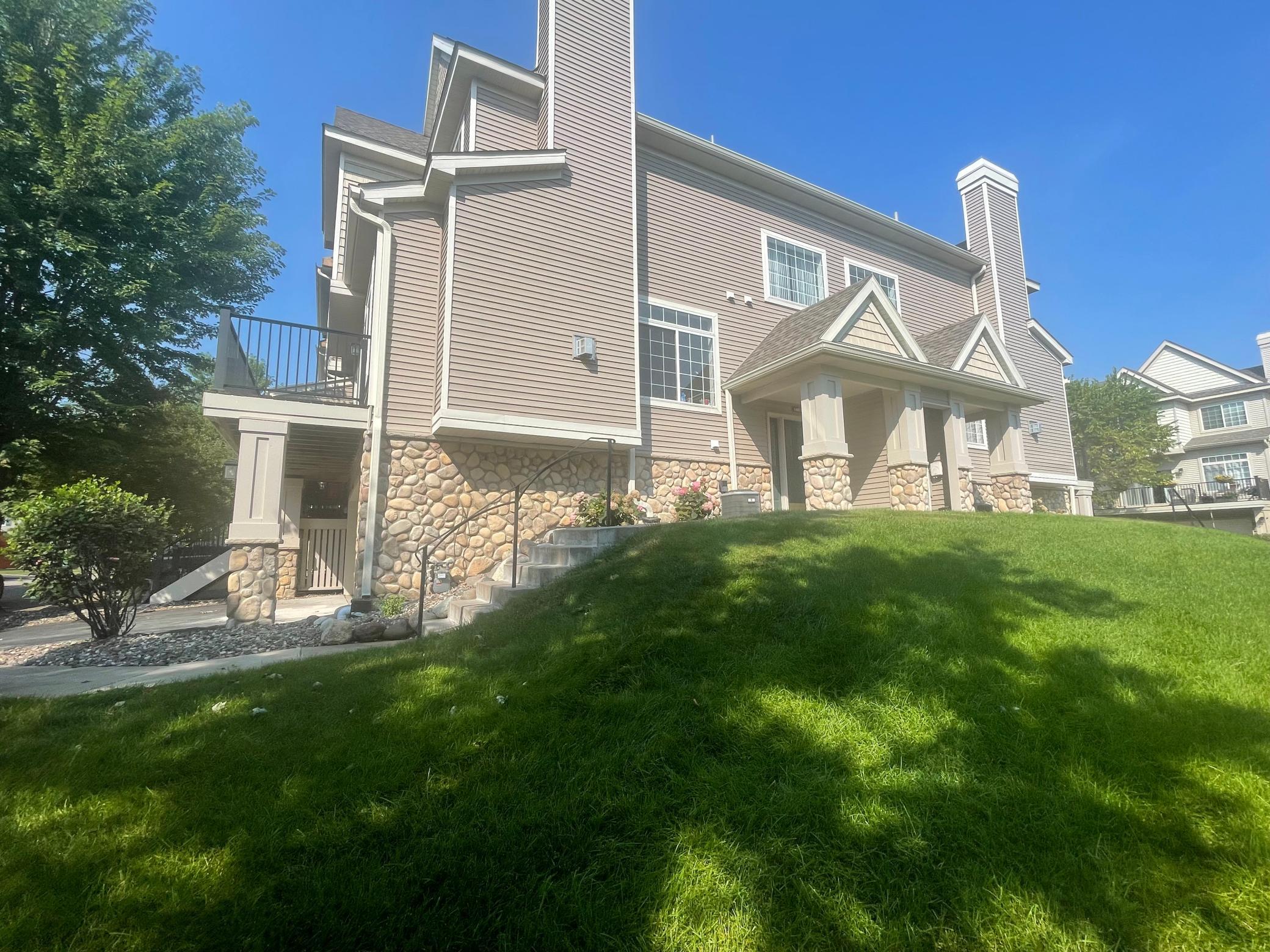 1481 111th Lane NE F