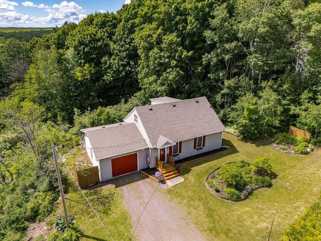 Photo of 3605 Copley Road, Hermantown, MN 55811 (MLS # 7097059)