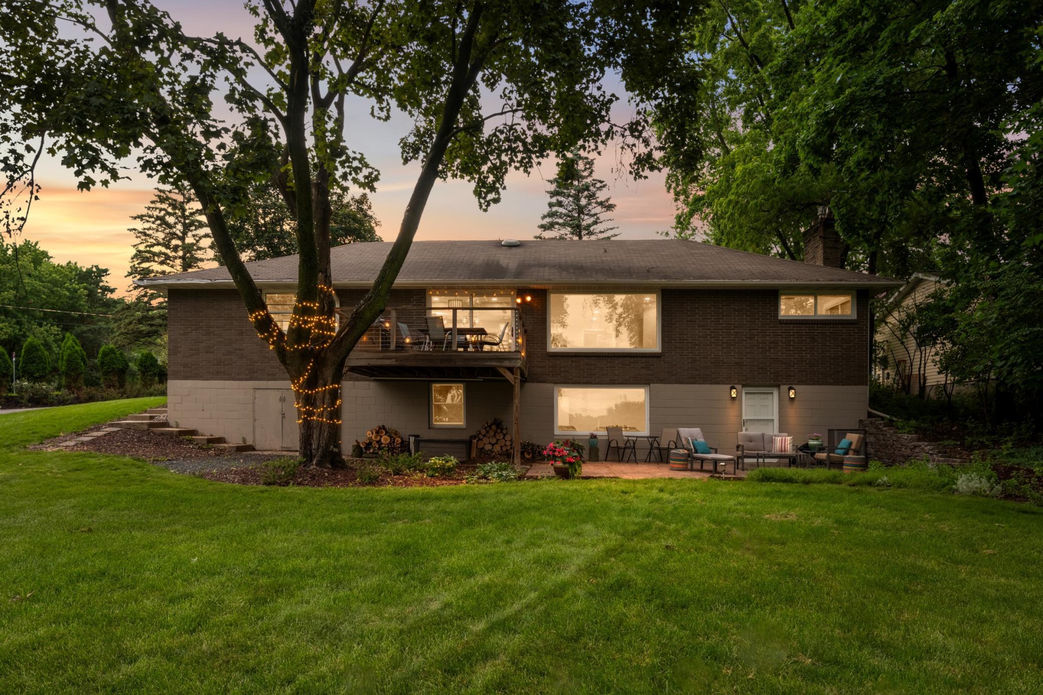 2884 W Owasso Boulevard