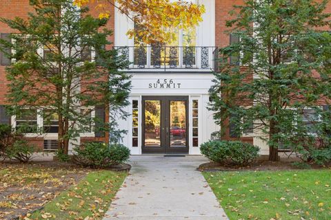 456 Summit Avenue 203 Saint Paul MN 55102