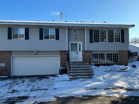 7655 Afton Court Woodbury MN 55125